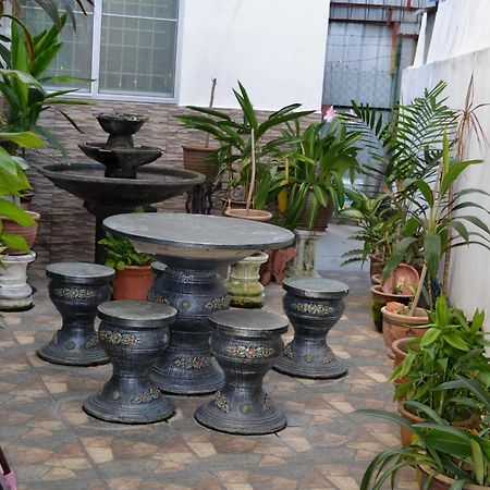 Megastar Inn Vacation Stay Kangar Luaran gambar