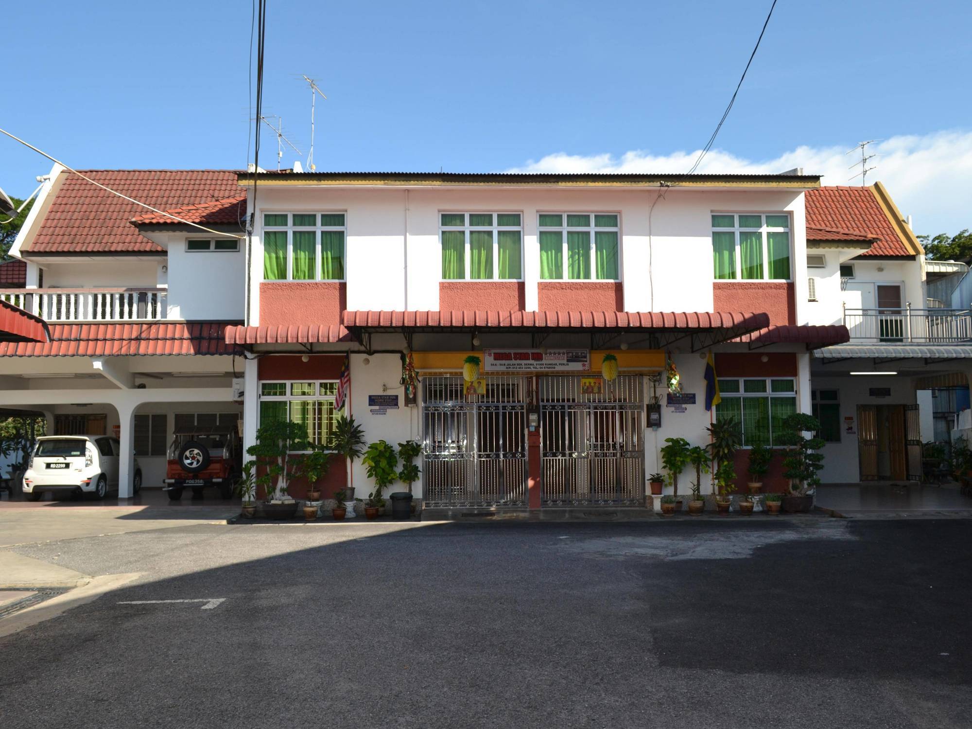 Megastar Inn Vacation Stay Kangar Luaran gambar